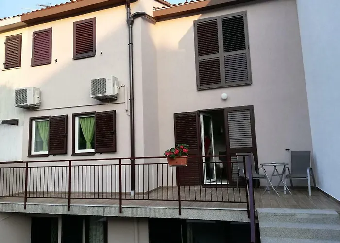 Family Ingrid Апартаменти